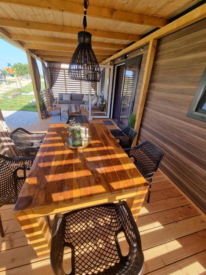 Mobilehome Elena Premium With Pool, Istria Banjole Exterior foto
